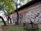Горельефы фасада первого храма Христа Спасителя у восточной стены Донского монастыря