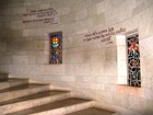 Боковая лестница и витражи храма Благовещения в Назарете