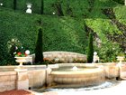 Один из фонтанов Бахайских садов